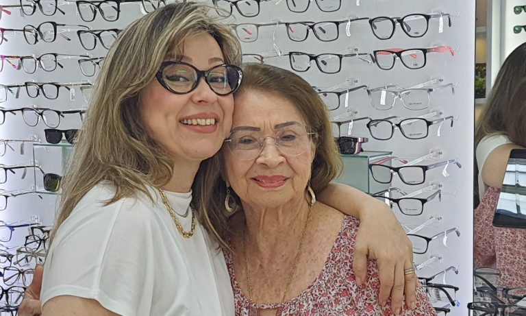 Mãe e filha comandam rede de lojas no ES