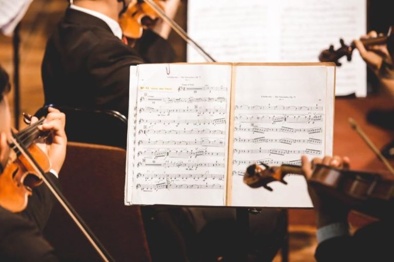 Orquestra Sinfônica do Recife se apresenta no Teatro de Santa Isabel