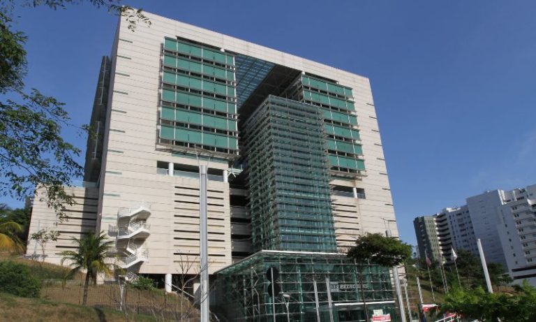 Petrobras vai abrir concurso que não exige nível superior