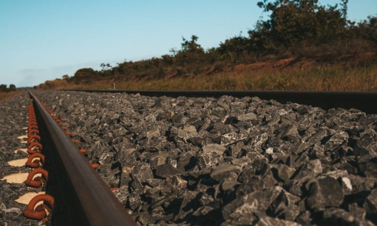 Presidente defende investimento em ferrovias no Brasil