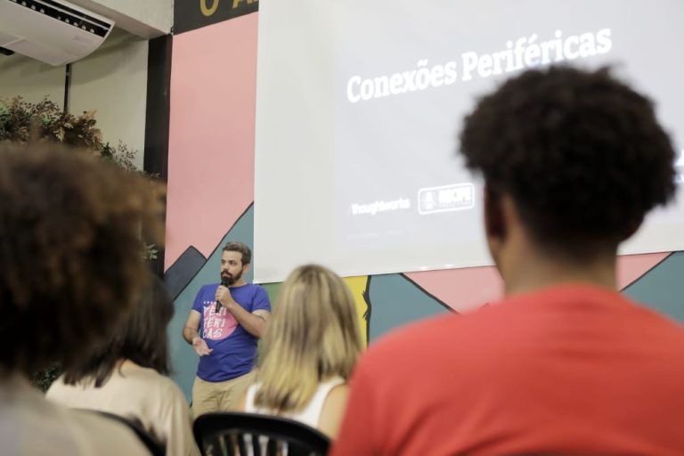 Recife abre inscrições para curso de desenvolvimento web para jovens