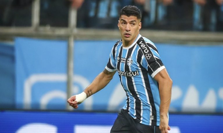 Suárez está disposto a devolver R$ 48 mi ao Grêmio para jogar nos EUA