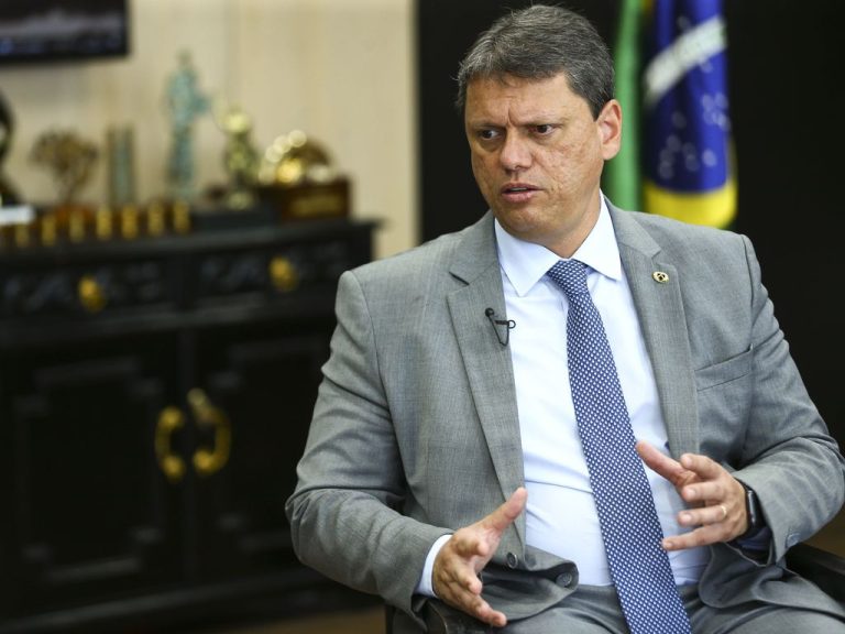 Tarcísio confirma 8 mortos em operação: “não houve excesso”, diz governador