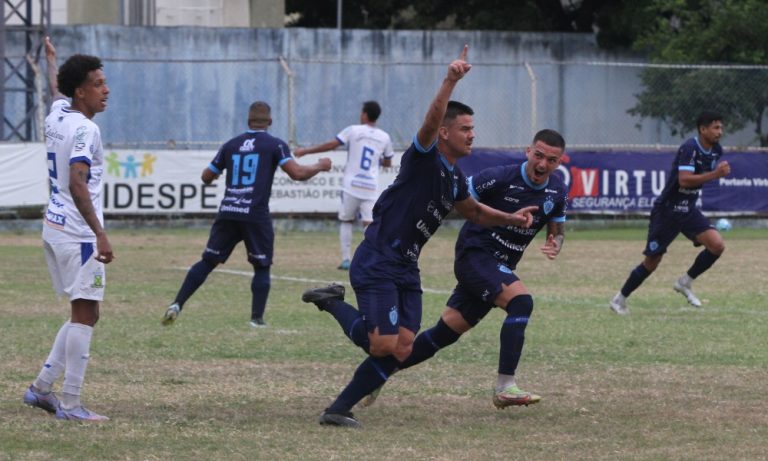 Vitória vence o Santo André e mantém viva a chance de classificação na Série D
