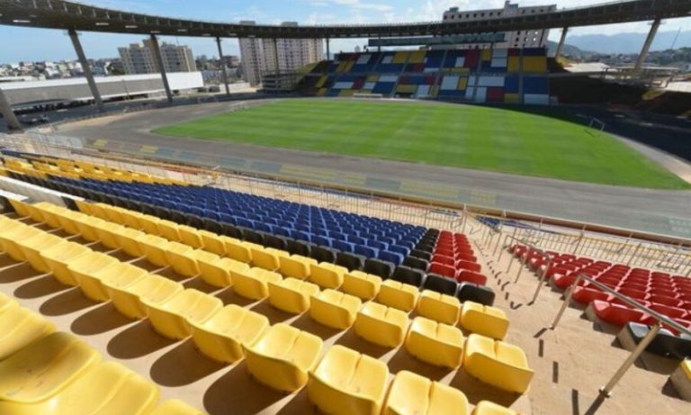 11 mil ingressos já foram vendidos para Fla x Athlético no Kleber Andrade
