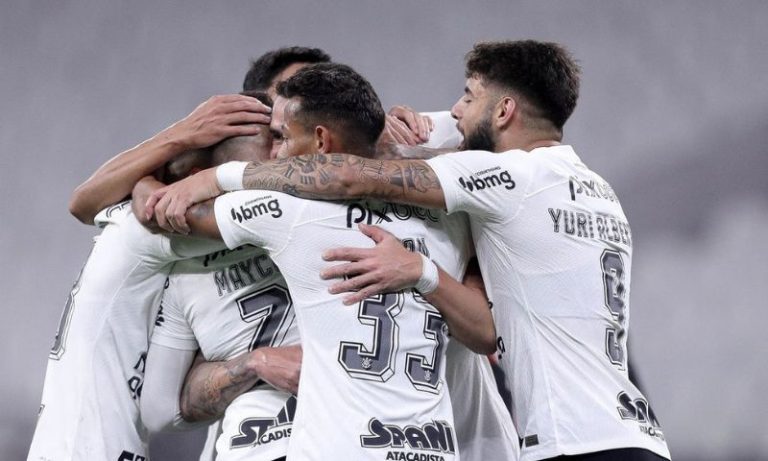 Astro de K-pop jogou na base do Corinthians e ganhou nome brasileiro