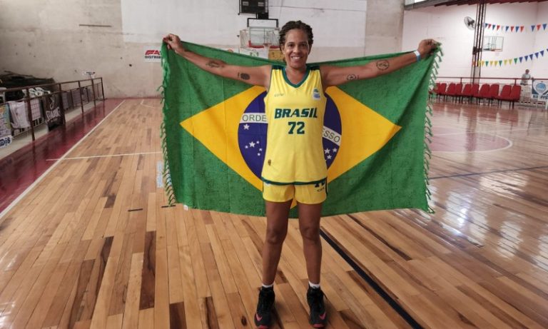 Atleta capixaba de basquete faz rifa para viajar ao Mundial