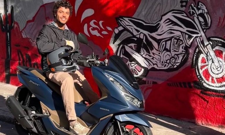 Ator sofre acidente de moto em Minas Gerais