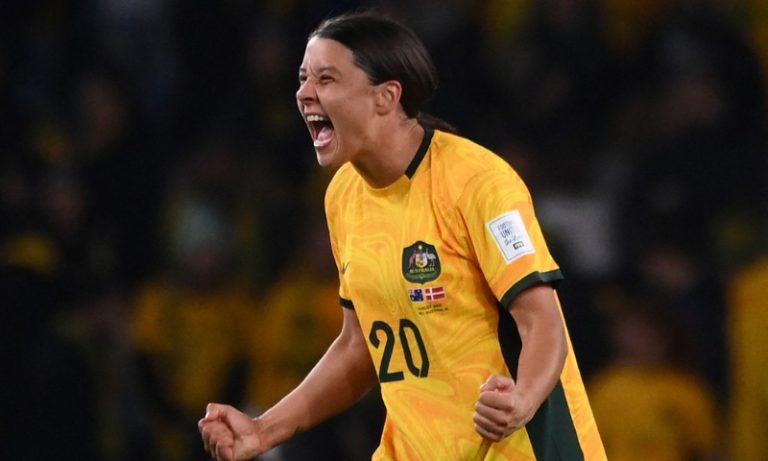 Austrália supera a Dinamarca e avança às quartas de final da Copa