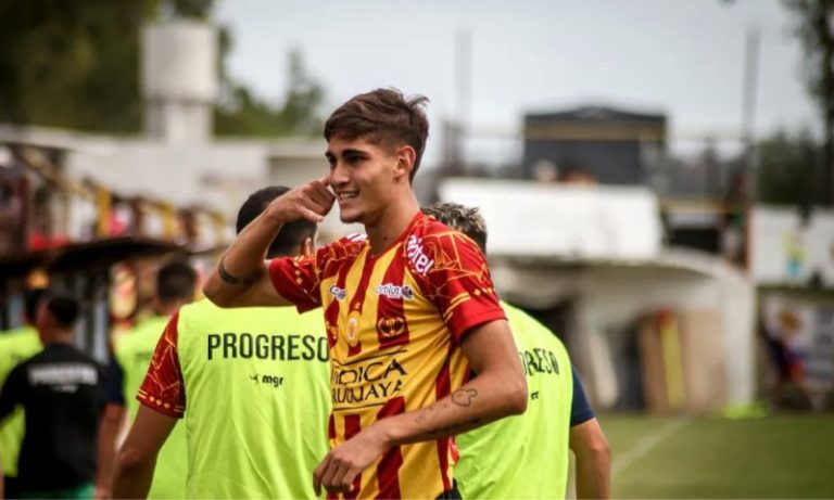 Botafogo anuncia contratação de atacante uruguaio de 21 anos