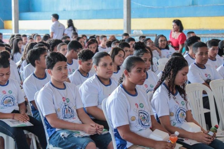 Curso oferece inclusão digital para 150 jovens da Zona da Mata Norte
