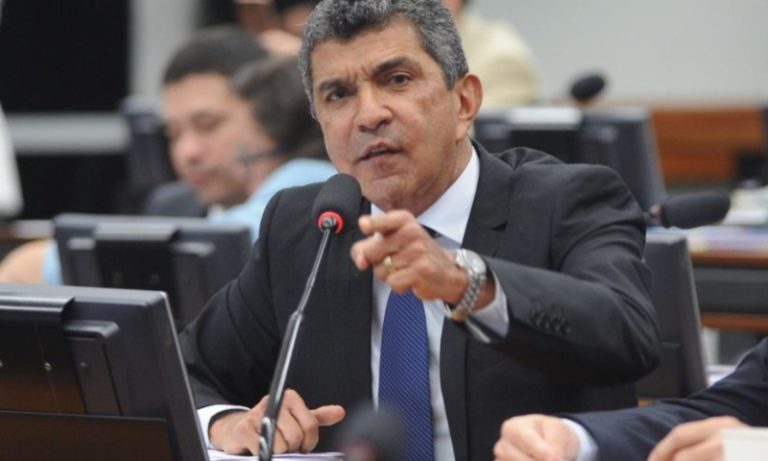 De olho também na vaga de vice