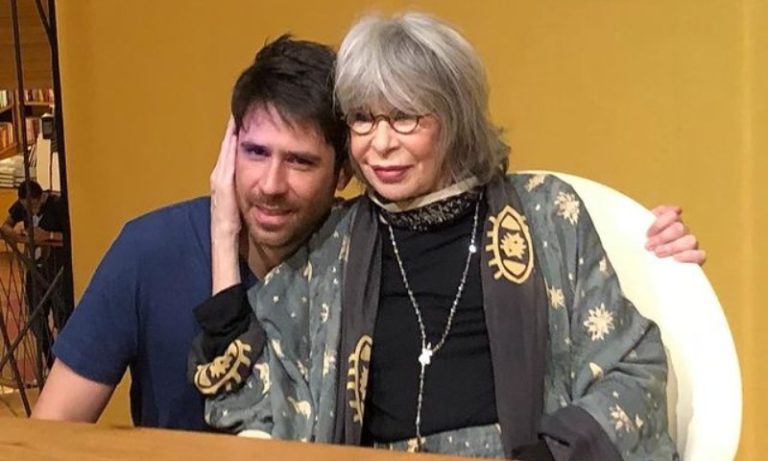 Filho de Rita Lee cria modelo de inteligência artificial com voz da mãe