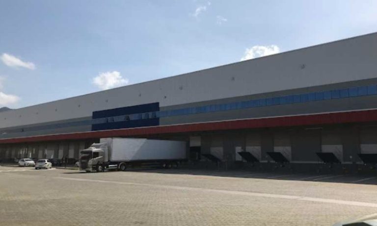Gigante de cosméticos vai abrir 150 empregos no ES