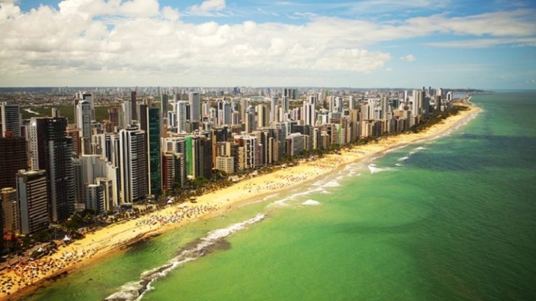 Homem de 60 anos morre vítima afogamento na praia do Pina