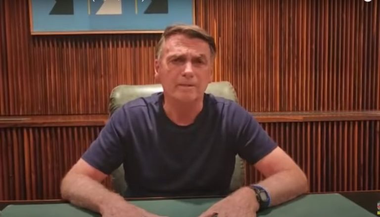 Jair Bolsonaro diz que vai realizar três cirurgias em setembro