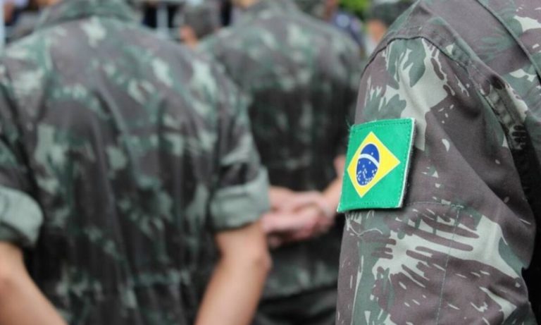Militares podem ficar fora da eleição