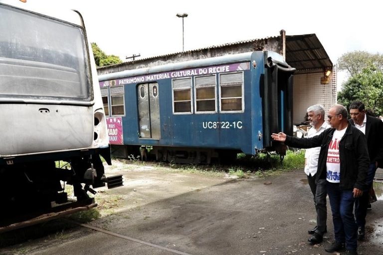 Missão parlamentar realiza diligência no Metrô do Recife