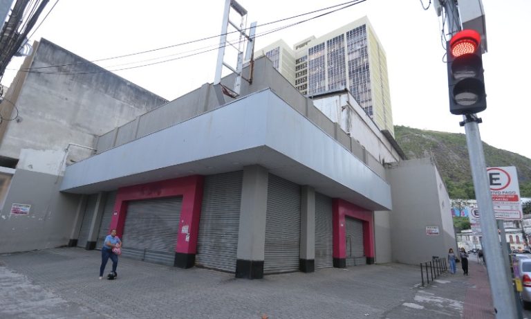 Negociações para novas lojas e apartamentos no centro de Vitória