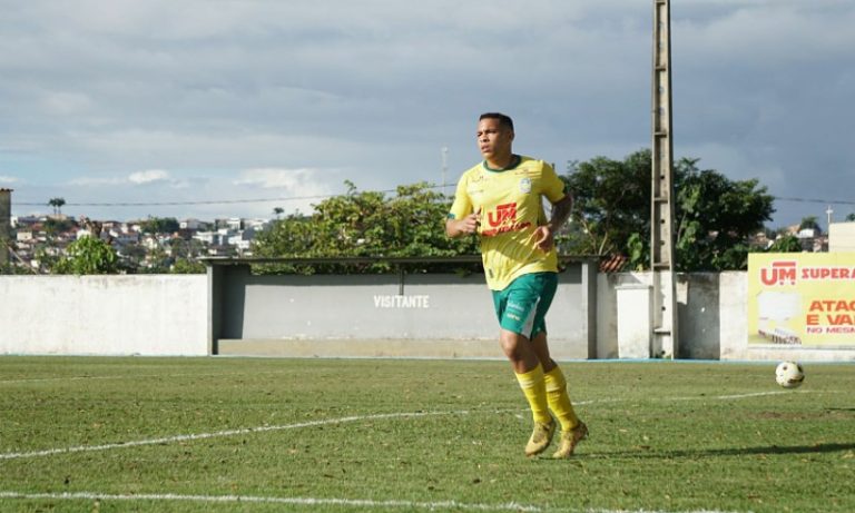 Nova Venécia goleia e coloca o pé na semifinal da Copa Espírito Santo