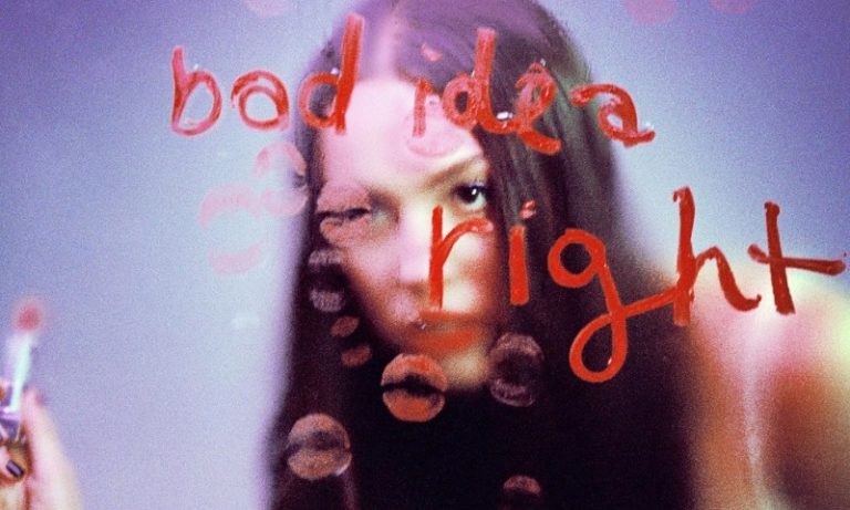 Olivia Rodrigo lança música nova sobre recaída com ex
