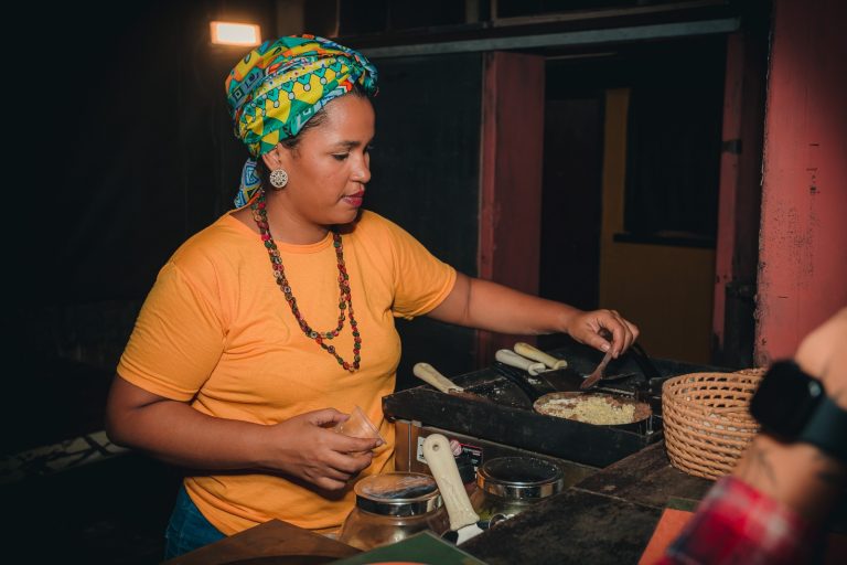 Pernambucana vence premiação regional como melhor ambulante de comida de rua