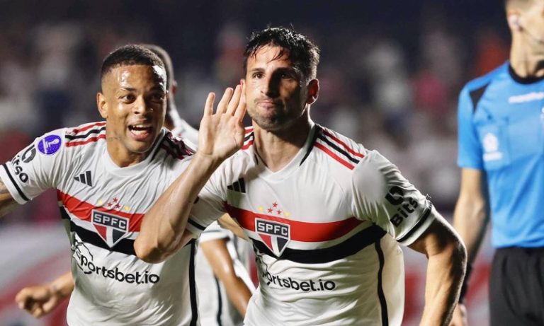 São Paulo reencontra vitória e despacha San Lorenzo