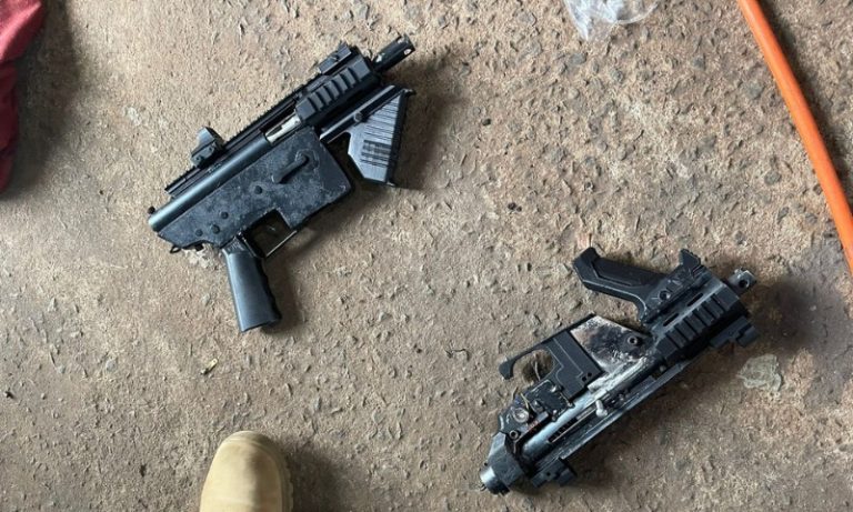 Suspeitos usam impressora 3D para fabricar armas em oficina clandestina no ES