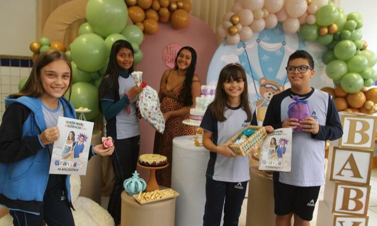 Trabalho voluntário ganha força nas salas de aula do ES