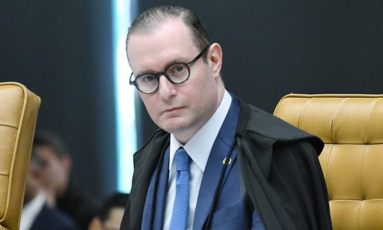 Zanin pede prazo para analisar recurso do INSS contra “revisão da vida toda”