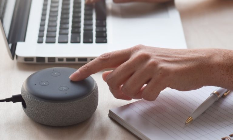 Amazon tenta transformar Alexa em ChatGPT falante