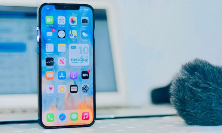 Anatel apura nível de radiação de iPhone 12, após suspensão na França