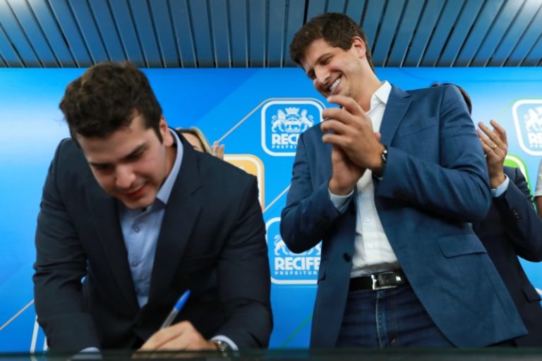 Antonio Coelho assume a Secretaria de Turismo e Lazer da Prefeitura do Recife