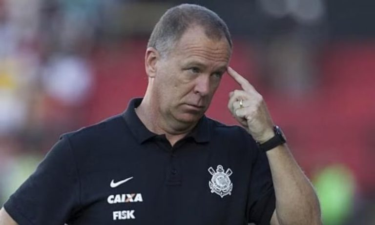 Após recusa de Tite, Corinthians acerta a volta do treinador Mano Menezes