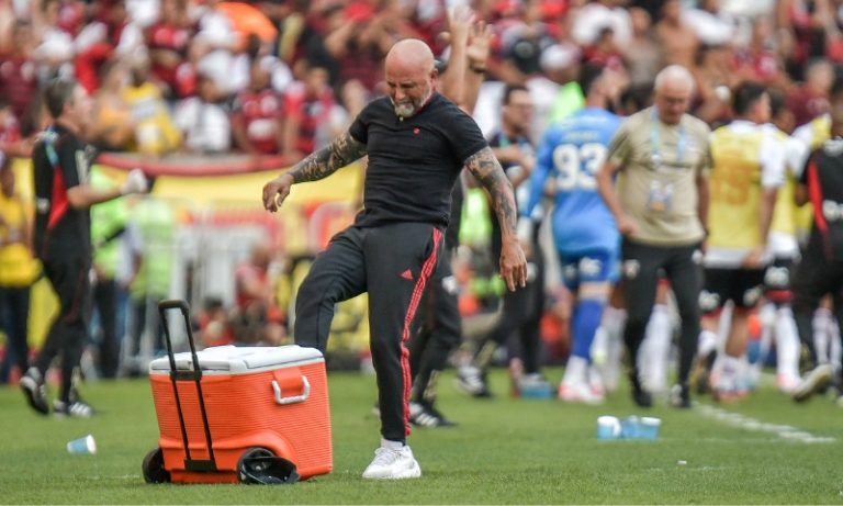 Braz descarta saída de Sampaoli e vê final contra o São Paulo em aberto