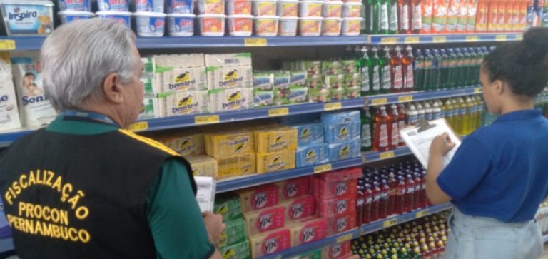Cesta básica no Grande Recife mais barata no mês de agosto