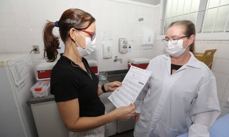 Covid matou 120 este ano e médicos explicam a nova variante da doença