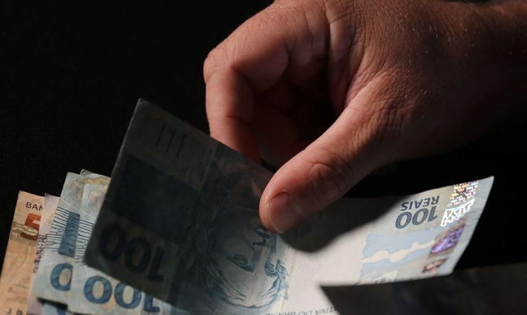 Desenrola: nova fase vai negociar até R$ 161,3 bilhões em dívidas de até R$ 20 mil