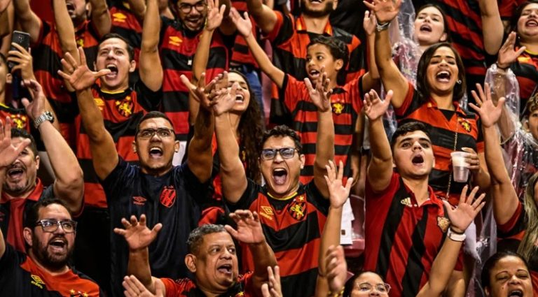Em partida com a Ilha do Retiro lotada, Sport goleia o Londrina