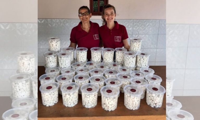 Empresária deixa a indústria para trabalhar com a mãe: “Aqui me faz mais feliz”