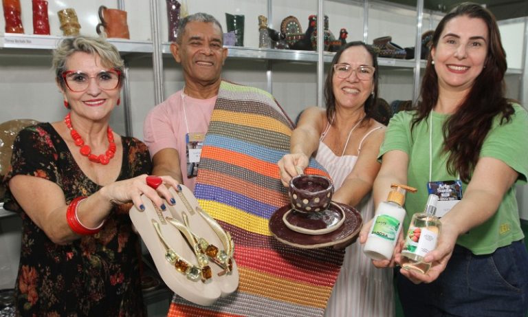 Feira de artesanato a partir desta sexta na Praça do Papa