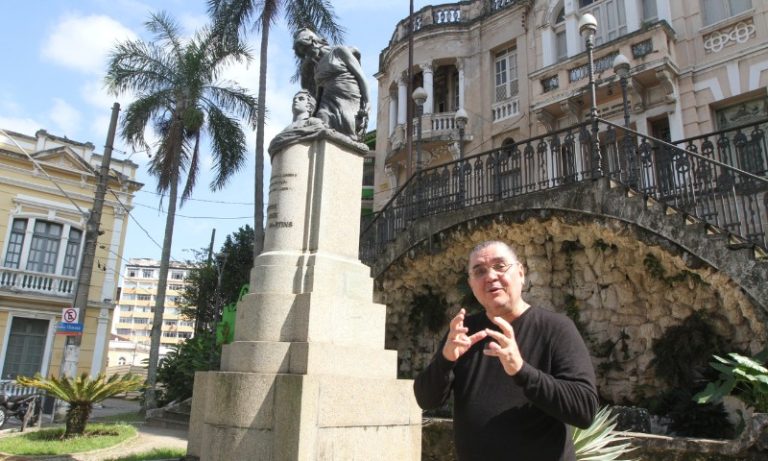 Histórias por trás dos monumentos