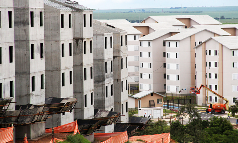 Minha Casa, Minha Vida: Governo define limite para prestação de imóvel popular
