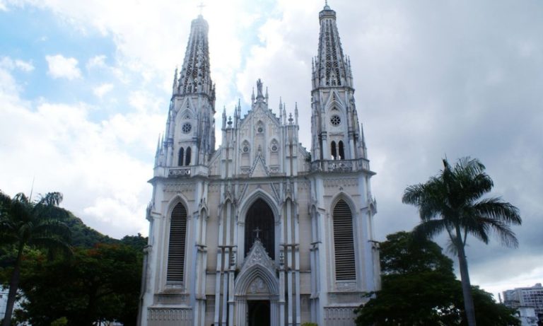 Missa após embate