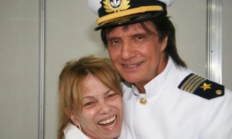 Morre Carminha, ex-secretária e ‘anjo da guarda’ de Roberto Carlos