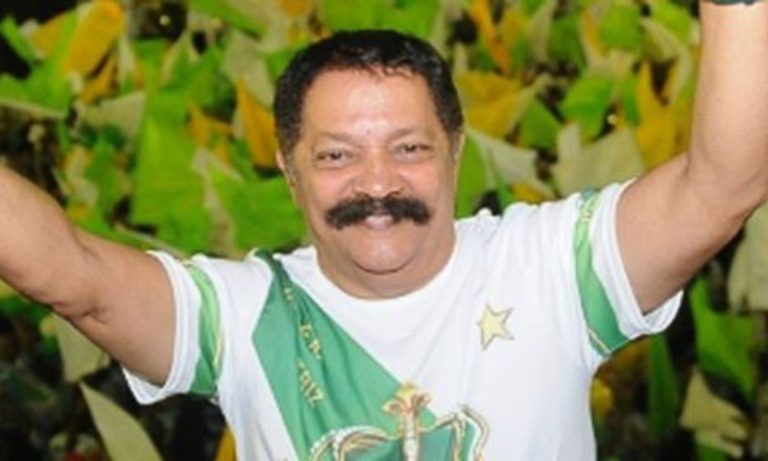 Morre o carnavalesco Max Lopes, campeão com “Liberdade! Liberdade!”
