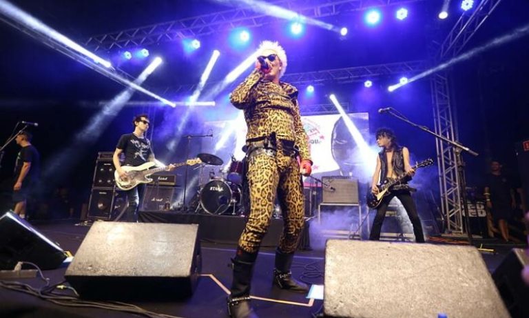 “Não precisa gostar da minha música, mas não mente”, diz Supla sobre haters