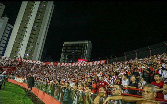 Náutico antecipa eleições e mira volta à Série A em 2026