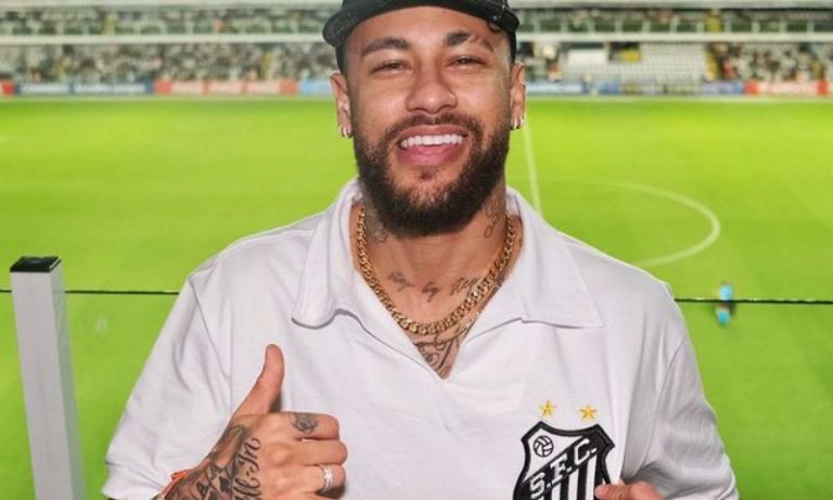Neymar diz ter vivido ‘inferno’ no PSG com Messi e anima torcedores do Santos