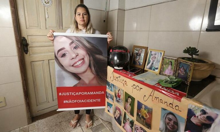 “O que Deus me deu, um bêbado tirou”, desabafa mãe de jovem morta em acidente